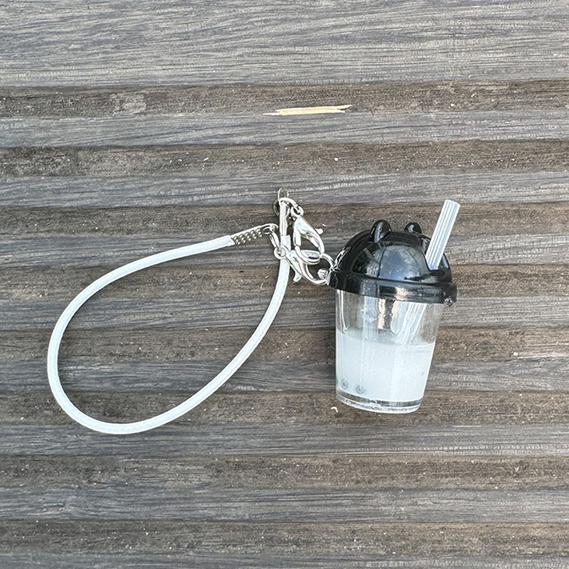 Cute Pearl Milk Tea Bag Charm  - مراجعة Coffee Y Tea وسعره
