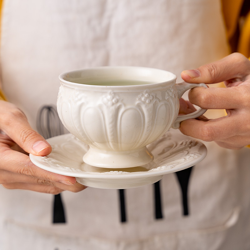 British Relief Palace Style Co - مراجعة Coffee Tea Games وسعره