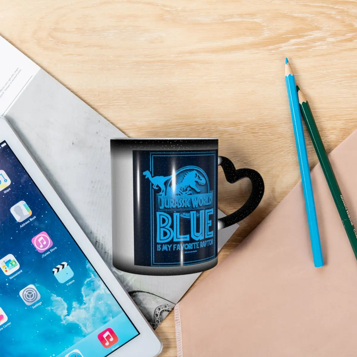 Jurassic World - Blue Is My Fa - مراجعة Coffee Tea World وسعره
